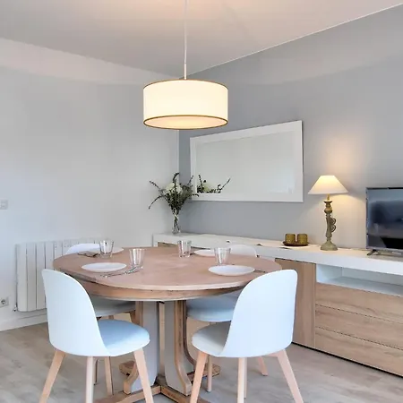 Apartment Rocamaura Iii 3-1 *