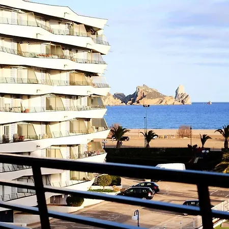 Apartment Rocamaura Iii 3-1